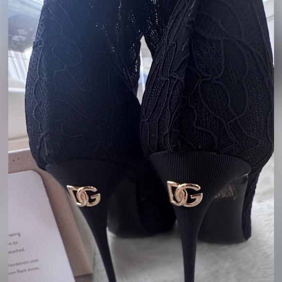 Dolce & Gabbana Lace Boots stiletto Gold D&G Logo Luxury Fashion Style - Picture 3 of 15